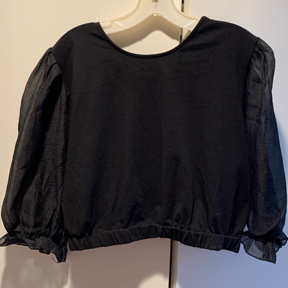 PRMA M black crop blouse sheer sleeves